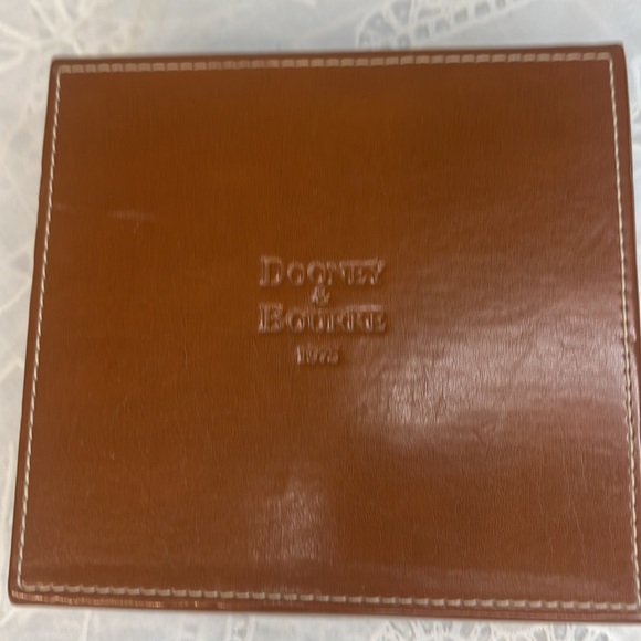 Vintage Dooney & Bourke wallet, brown - Picture 3 of 13